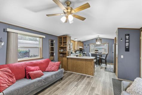 2401 Bison Drive Maplewood MN 55119