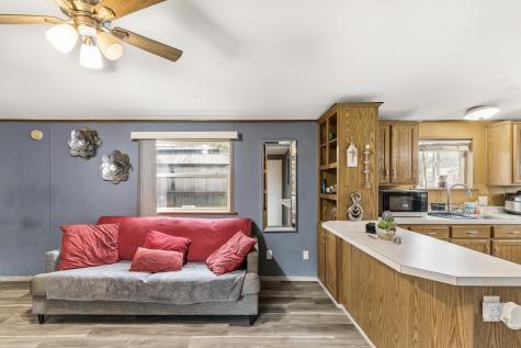 2401 Bison Drive Maplewood MN 55119