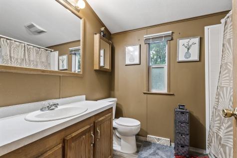 2401 Bison Drive Maplewood MN 55119