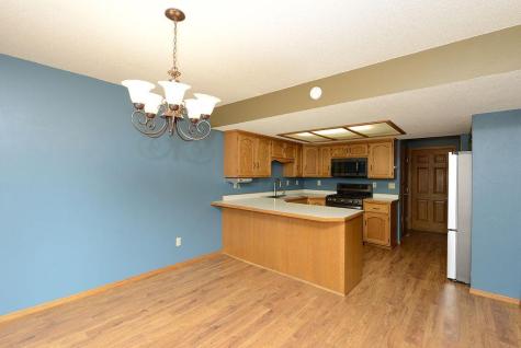 3210 15th Avenue S Fargo ND 58103