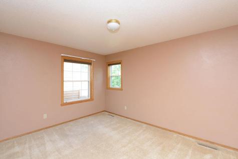 3210 15th Avenue S Fargo ND 58103