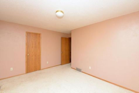 3210 15th Avenue S Fargo ND 58103