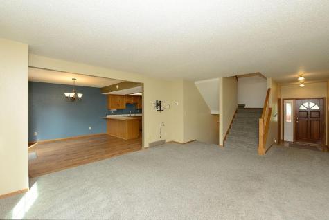 3210 15th Avenue S Fargo ND 58103