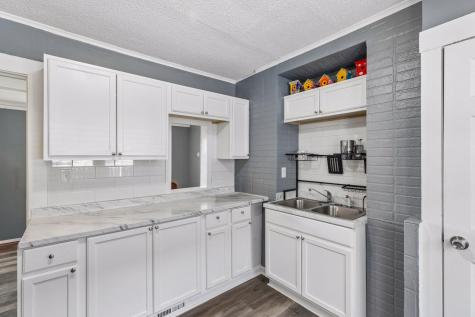 1726 4th Street E Saint Paul MN 55106