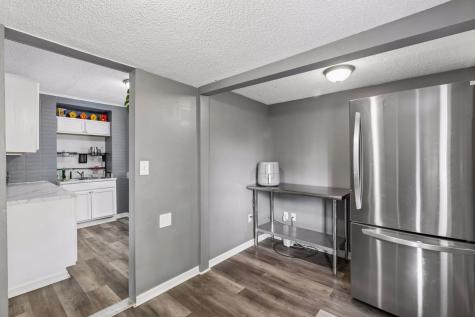 1726 4th Street E Saint Paul MN 55106