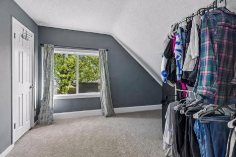 1726 4th Street E Saint Paul MN 55106