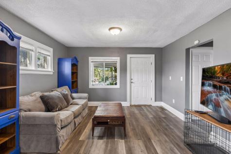 1726 4th Street E Saint Paul MN 55106