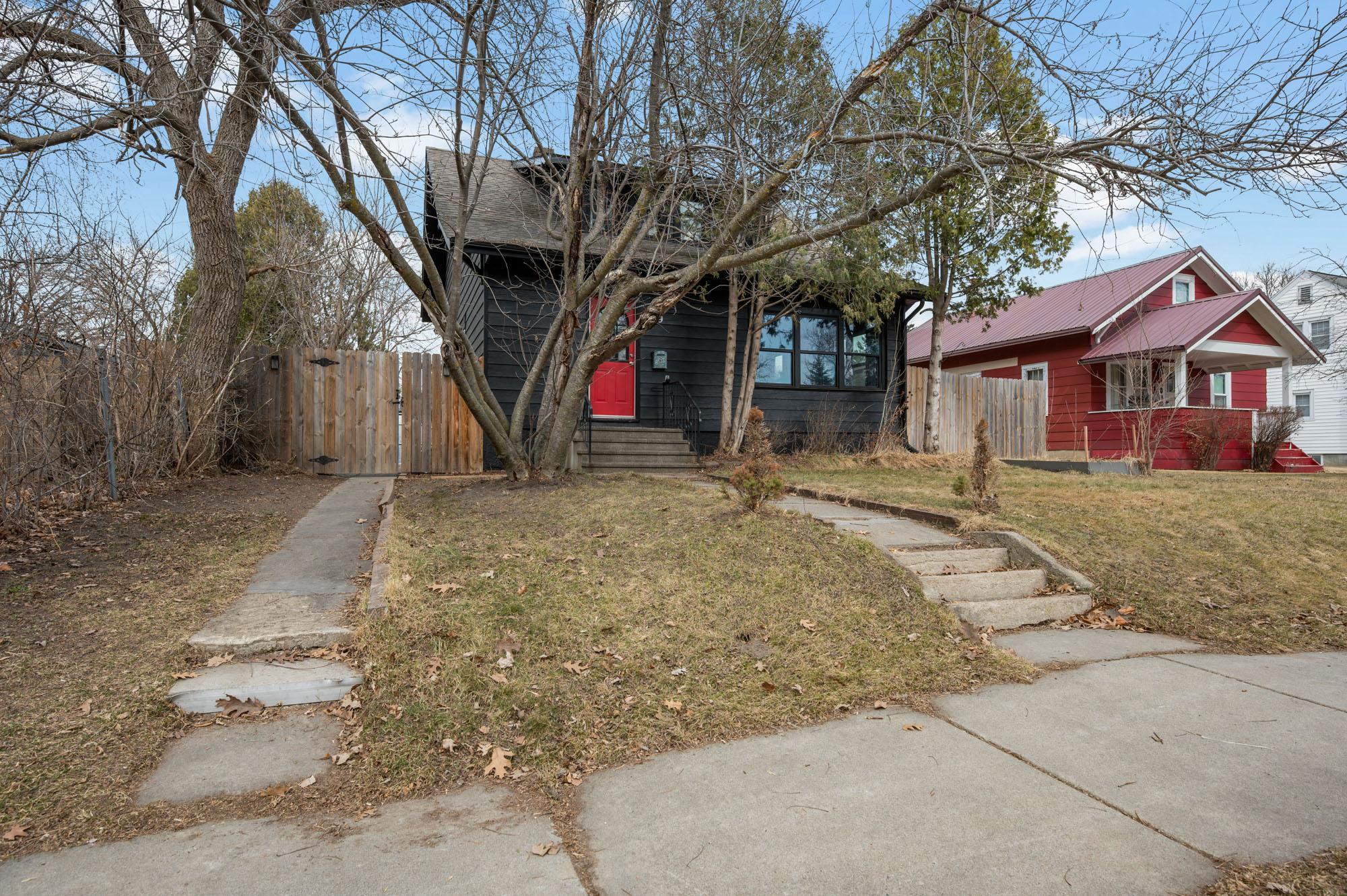 209 NE 8th Street Grand Rapids MN 55744
