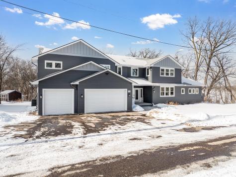 925 Minnesota Lane N Plymouth MN 55447