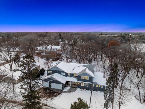 925 Minnesota Lane N Plymouth MN 55447