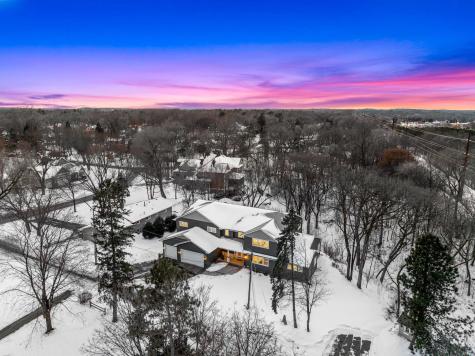 925 Minnesota Lane N Plymouth MN 55447