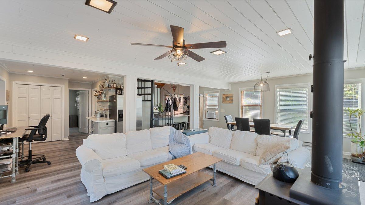 9923 Jeske Avenue NW Annandale MN 55302