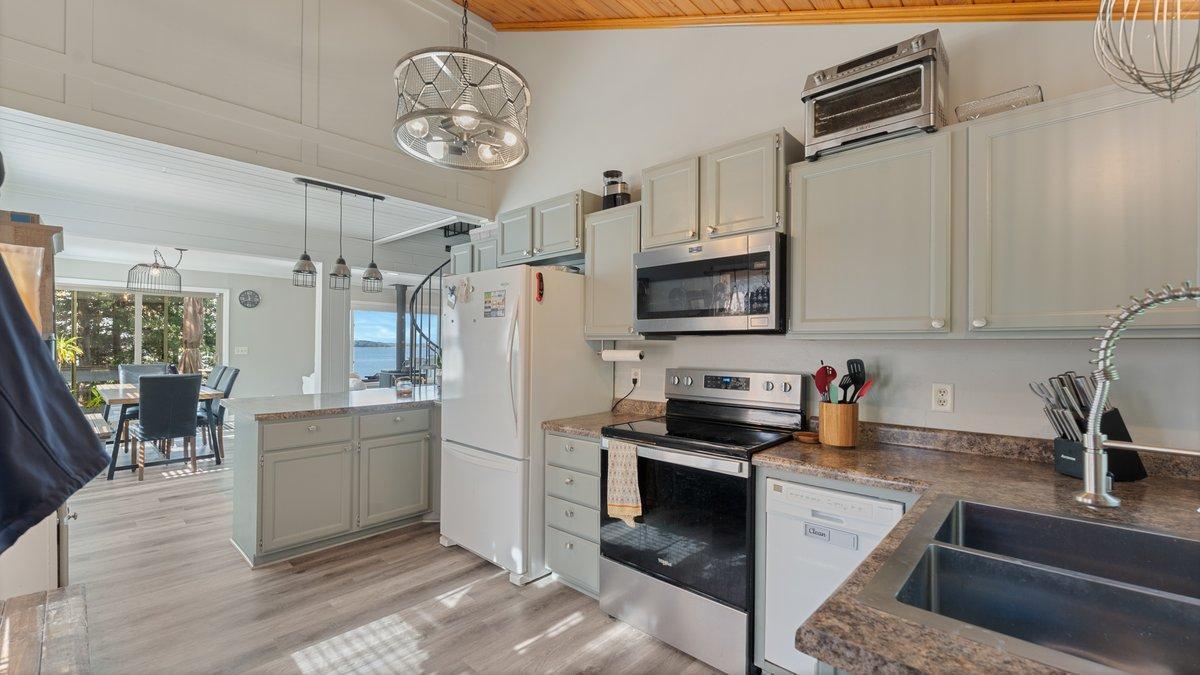 9923 Jeske Avenue NW Annandale MN 55302