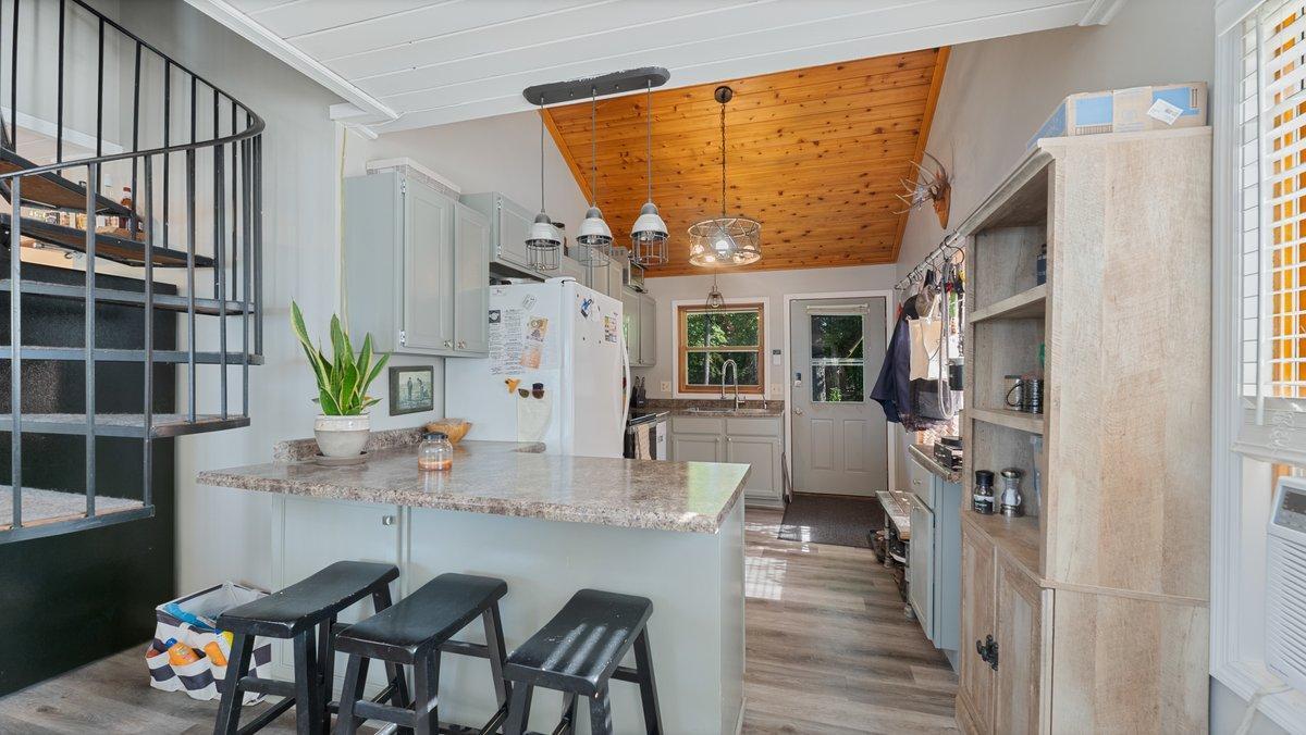 9923 Jeske Avenue NW Annandale MN 55302