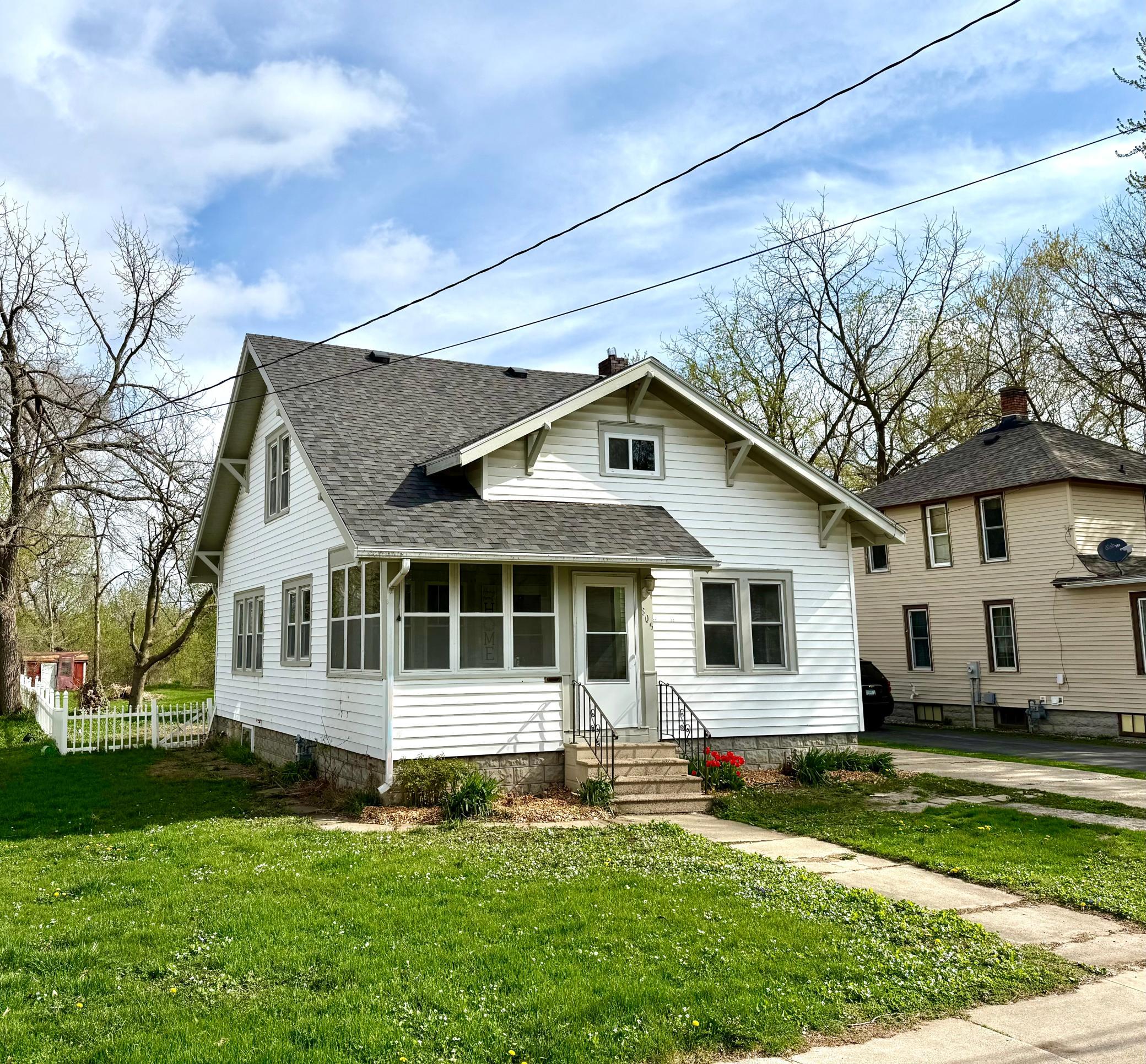805 6th Avenue SE Austin MN 55912