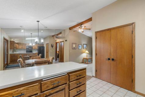 9069 Jeffery Avenue S Cottage Grove MN 55016