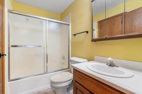 9069 Jeffery Avenue S Cottage Grove MN 55016