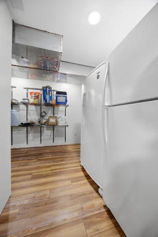 21 35th Avenue NE Fargo ND 58102