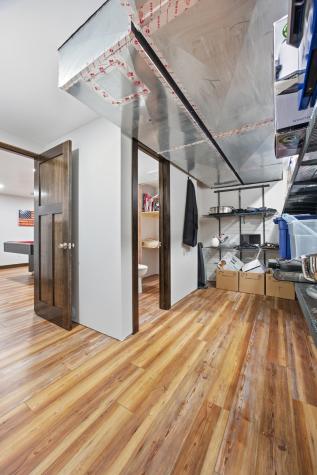 21 35th Avenue NE Fargo ND 58102