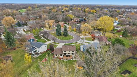 21 35th Avenue NE Fargo ND 58102