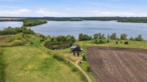 33963 300th Avenue Dent MN 56528