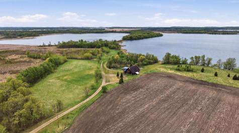 33963 300th Avenue Dent MN 56528