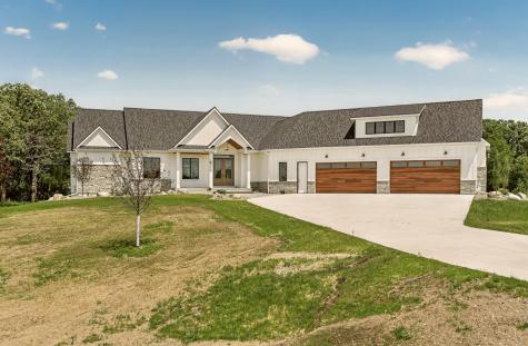 4868 Royal Oaks Circle SW Rochester MN 55902