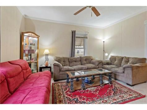 753 E Main Street Anoka MN 55303