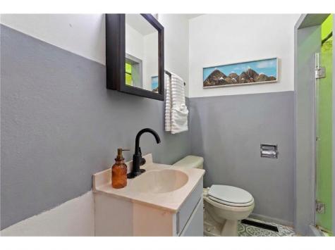 753 E Main Street Anoka MN 55303