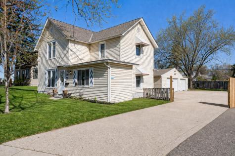 753 E Main Street Anoka MN 55303