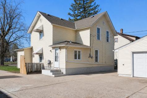 753 E Main Street Anoka MN 55303