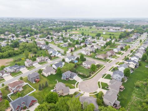 1002 9th Avenue NW Byron MN 55920