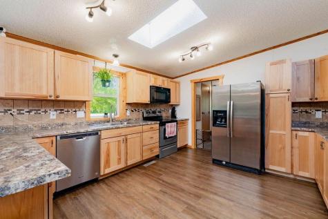 416 Ridge Crest Drive Pelican Rapids MN 56572