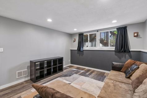833 Oriole Drive Apple Valley MN 55124