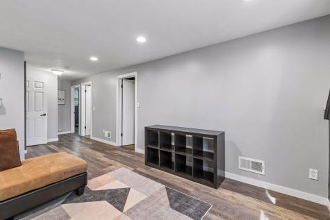 833 Oriole Drive Apple Valley MN 55124