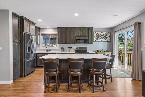 833 Oriole Drive Apple Valley MN 55124