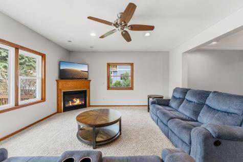 2905 Townview Avenue NE Saint Anthony MN 55418