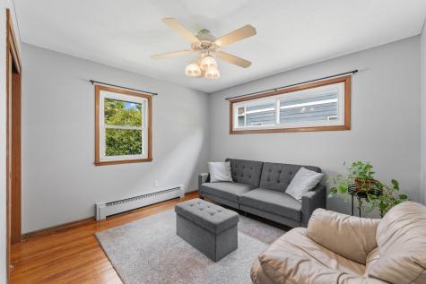 2905 Townview Avenue NE Saint Anthony MN 55418