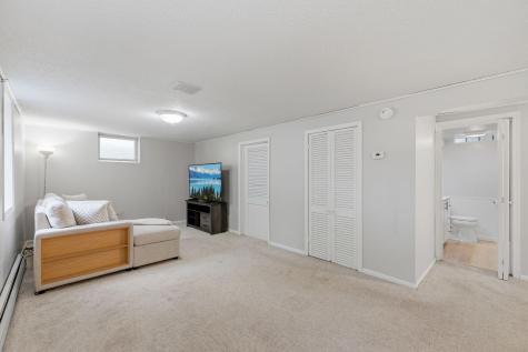 2905 Townview Avenue NE Saint Anthony MN 55418