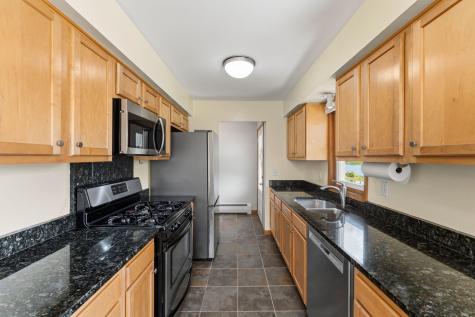 2905 Townview Avenue NE Saint Anthony MN 55418