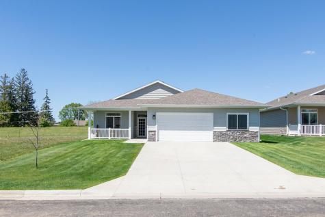 1552 Eagle Ridge Street NE Owatonna MN 55060