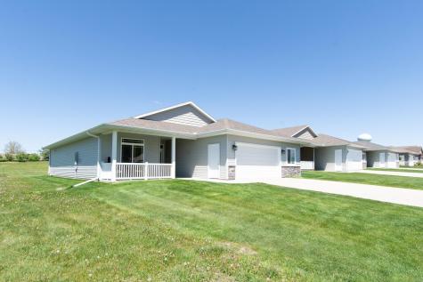 1552 Eagle Ridge Street NE Owatonna MN 55060