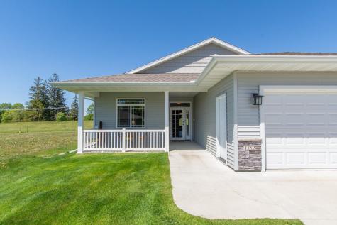 1552 Eagle Ridge Street NE Owatonna MN 55060