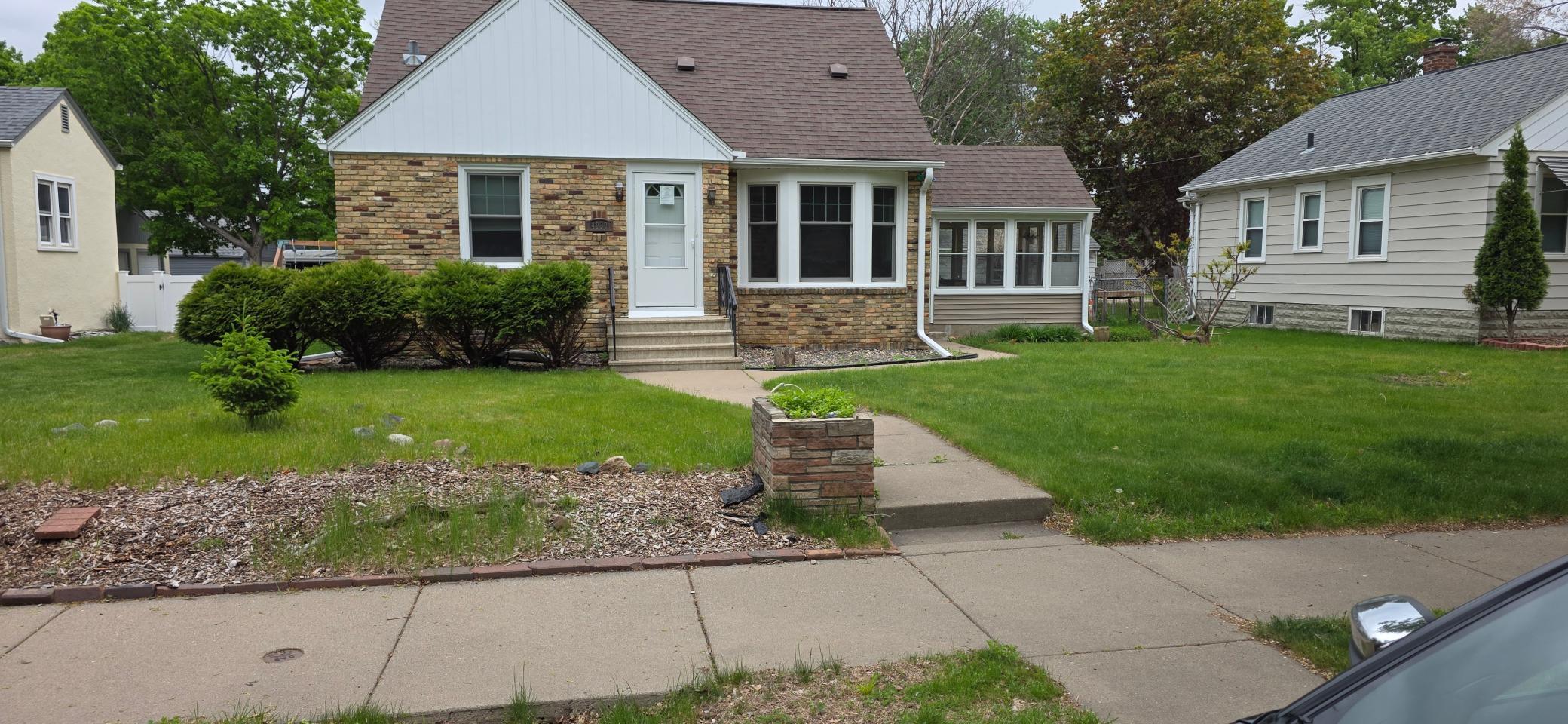 4030 Vera Cruz Avenue N Robbinsdale MN 55422