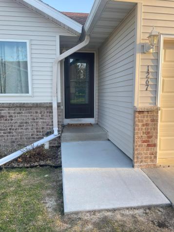 1267 Sundance Court NE Byron MN 55920