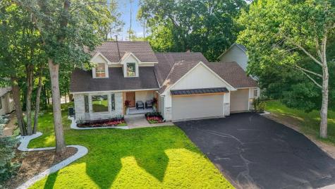 9421 Dallas Lane N Maple Grove MN 55369