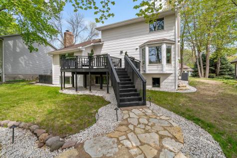 9421 Dallas Lane N Maple Grove MN 55369
