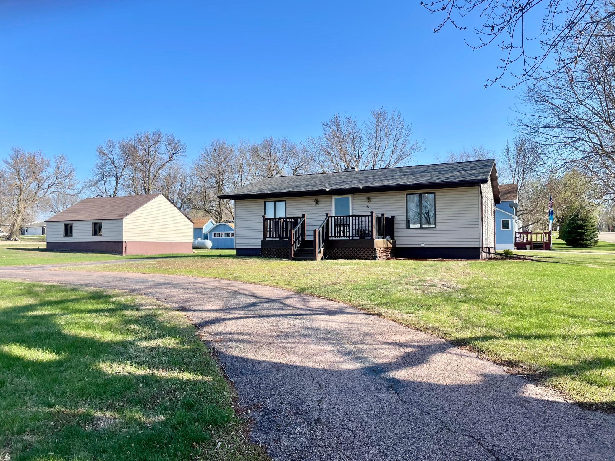 301 E 1st Street Adrian MN 56110