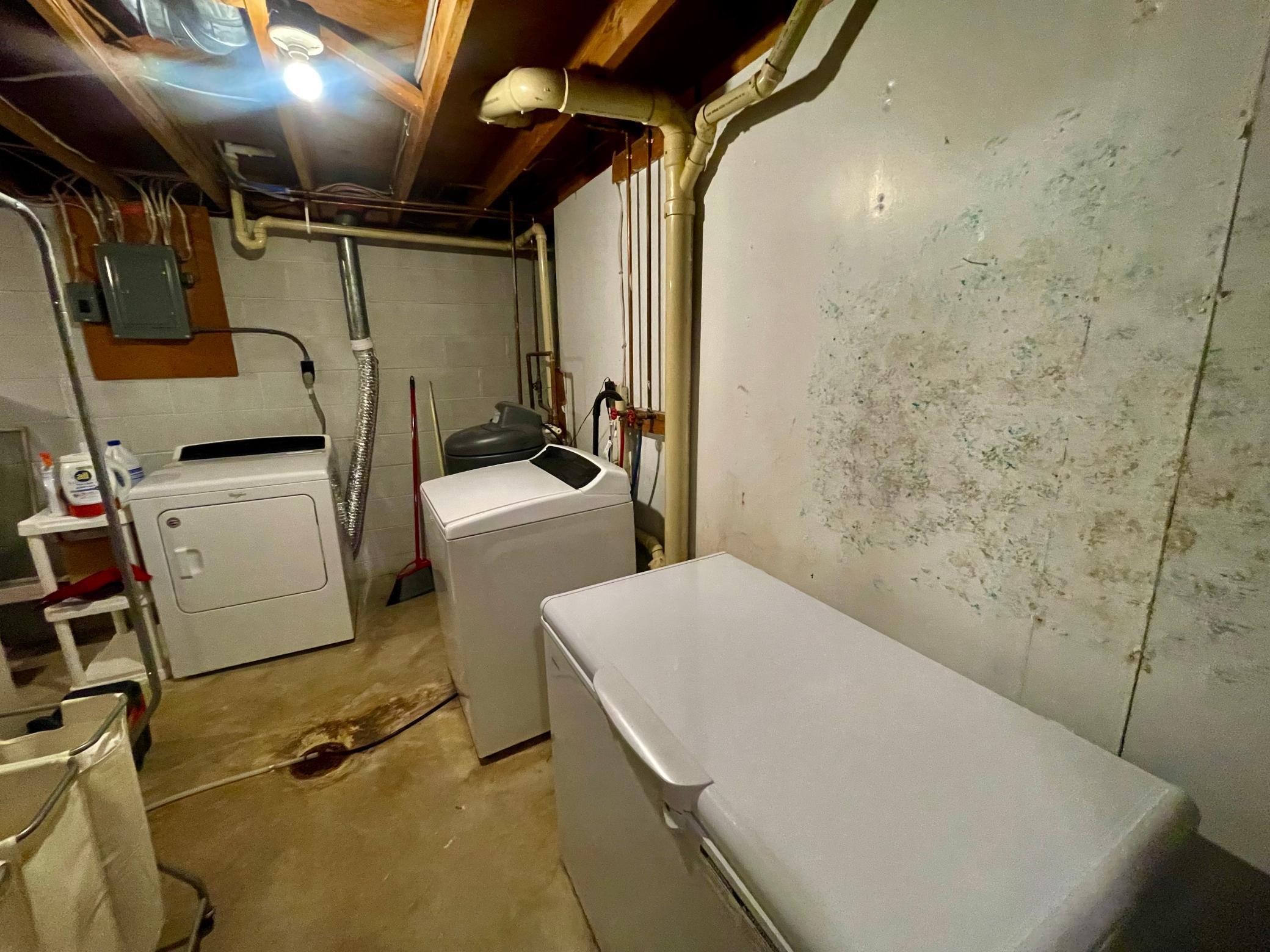 301 E 1st Street Adrian MN 56110