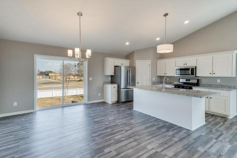 669 47th Avenue NE Saint Cloud MN 56304